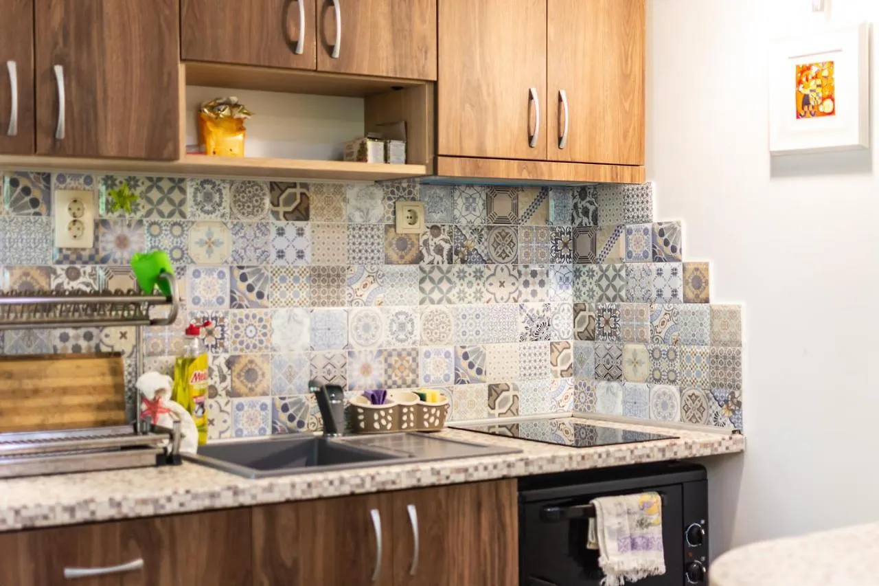 Apartament Barcelona Colorful Central Studio W Green Backyard Sofia Bulgaria